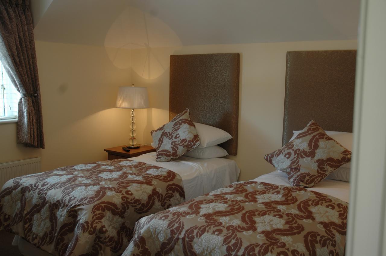 Moyvalley Hotel Self Catering Cottages 外观 照片