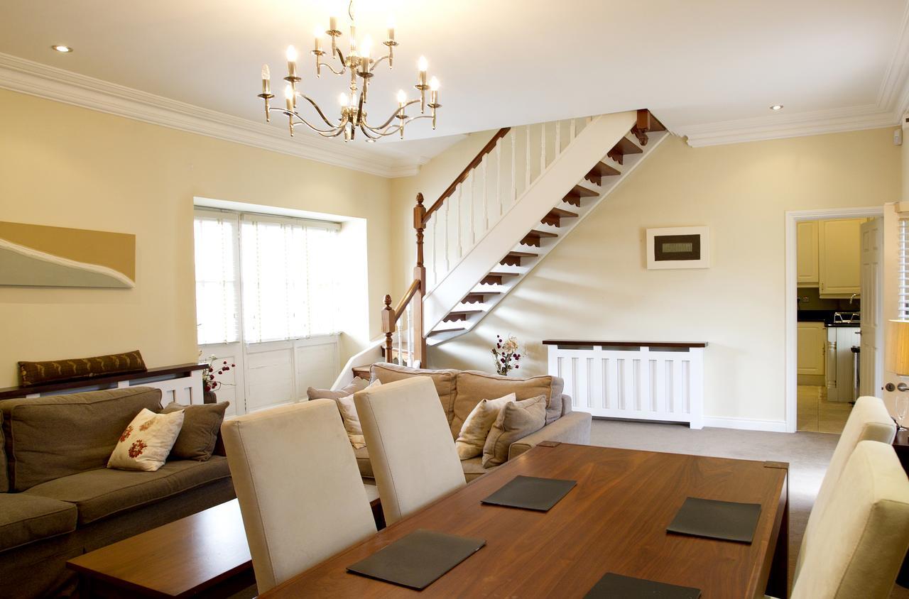 Moyvalley Hotel Self Catering Cottages 外观 照片
